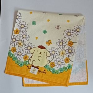 Pompompurin Sanrio towel